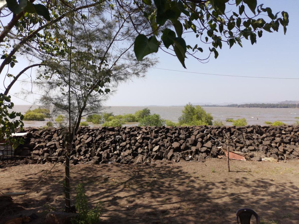 The Koasta Sea View Resort Korlai Buitenkant foto
